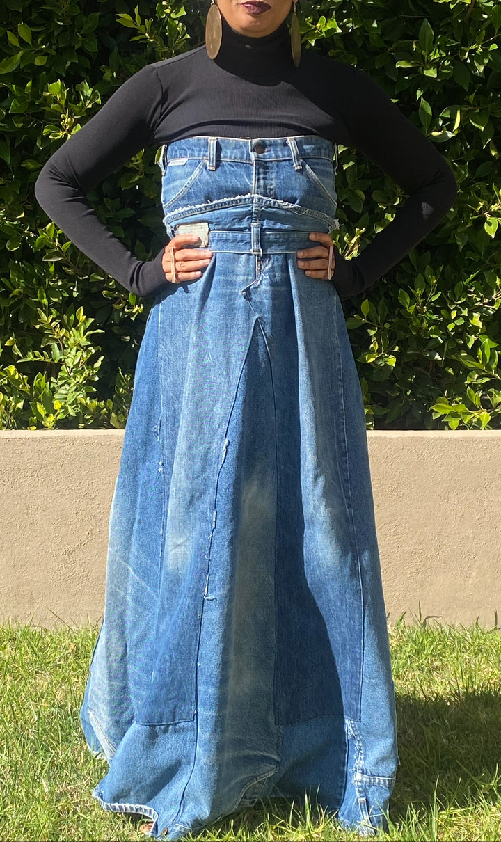Allison Elizabeth Brown | JE Everything Maxi Dress