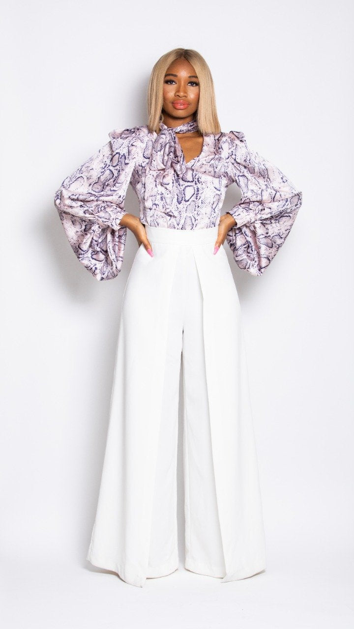 Madam Mystique White Pussybow Roselyn Blouse