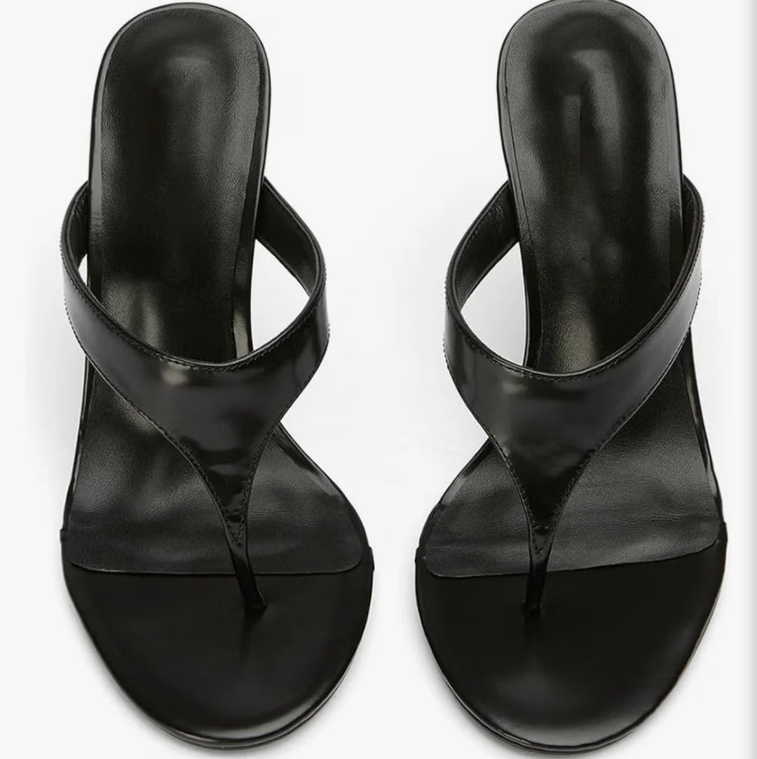 Thong Slip on Sandal as Worn by Naomi Sharon