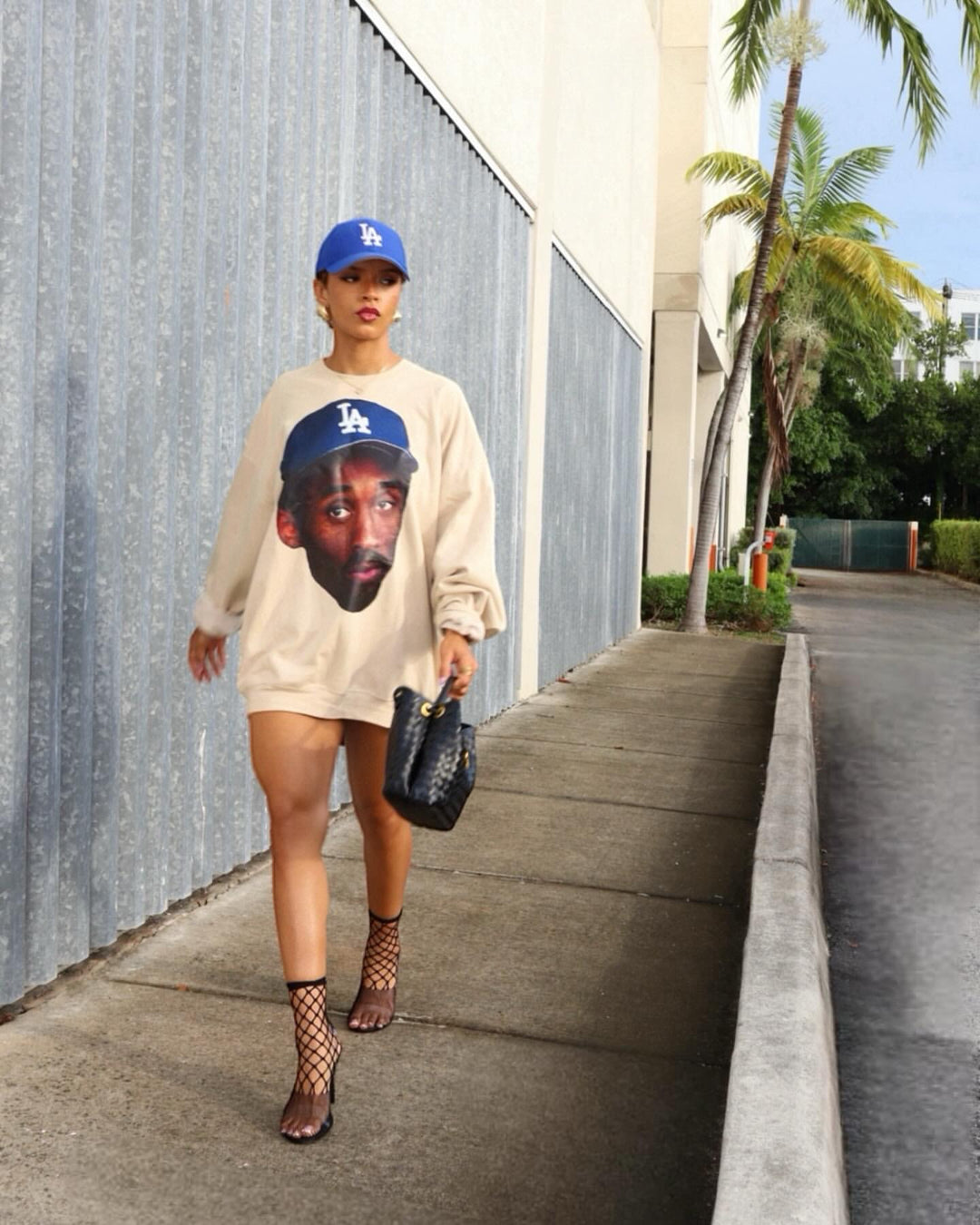LA Legend Kobe Oversized Sweater