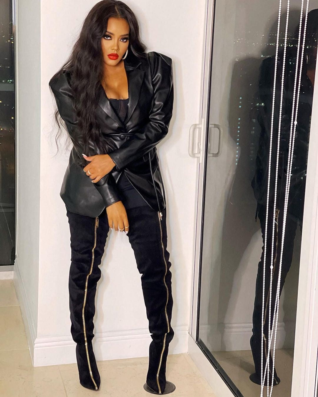 Boots Outfits Black Leather Skirt With Over The Knee Boots Jacket