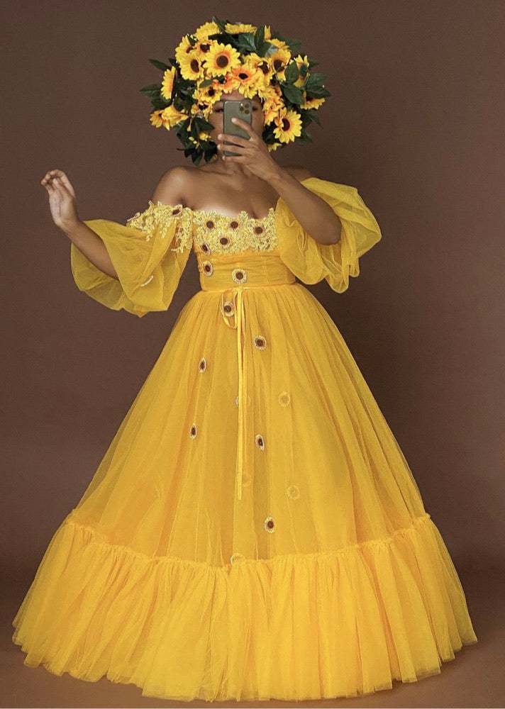 Oyemwen Yellow Sunflower Floral Appliqué Dress